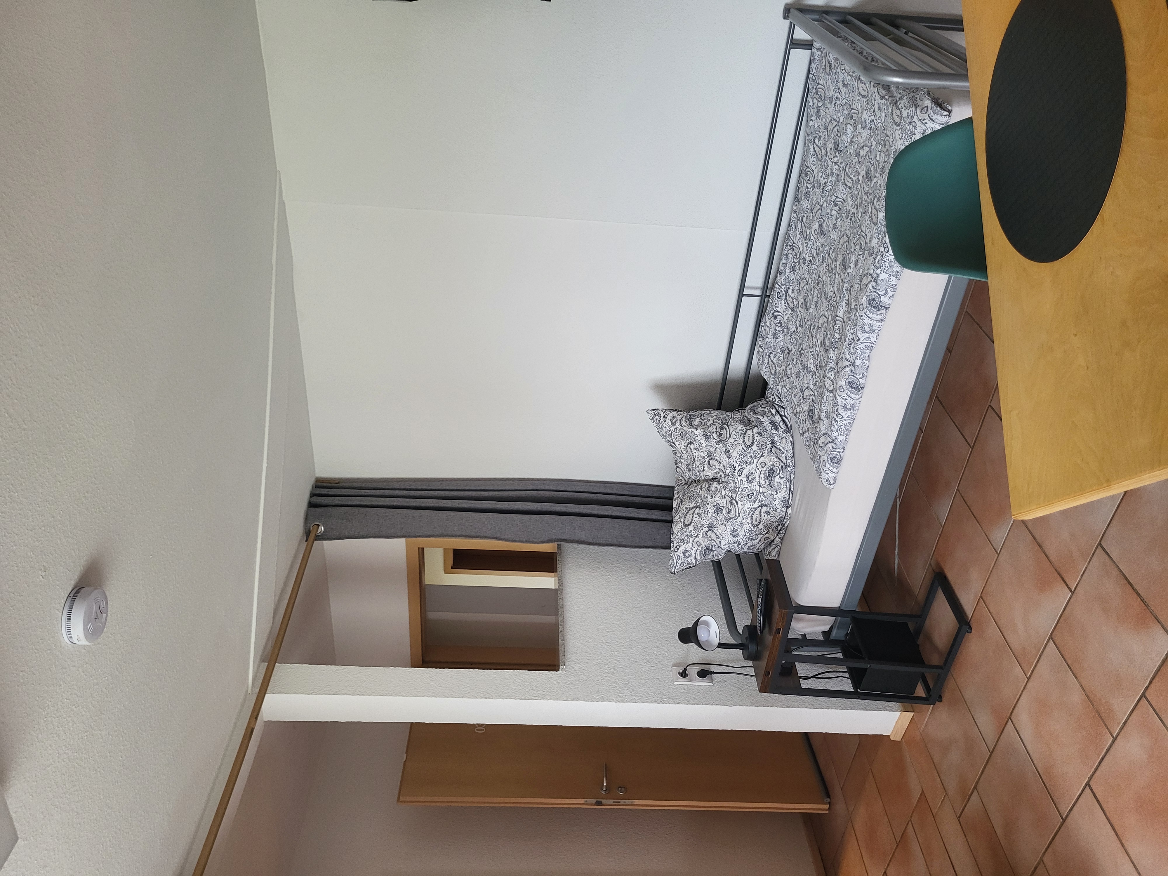 Miniapartment 3 in Erftstadt-Liblar – Schlafbereich mit Einzelbett